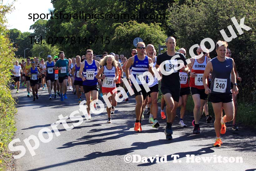 Tynedale Jelly Tea 10 Mile Road Race, Ovingham, Northumberland, Sunday, Aug. 21st. Photo: David T. Hewitson/Sports for All Pics